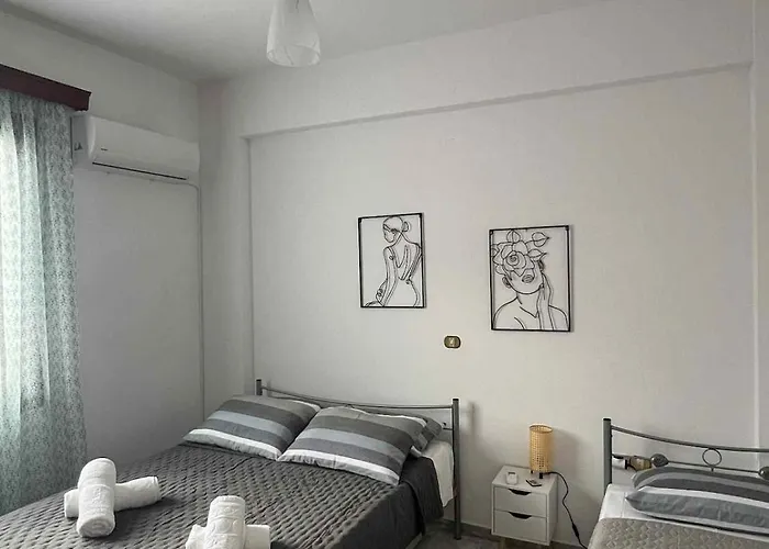 X R Y S H G H デルポイ