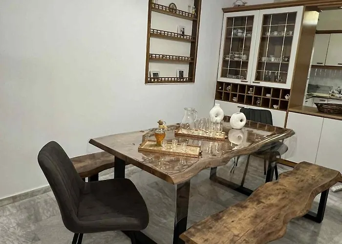 X R Y S H G H アパート *