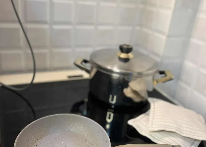 X R Y S H G H Appartamento